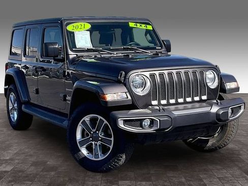 Used 2021 Jeep Wrangler Unlimited Sahara AWD/4WD image 11