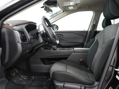 Used 2022 Nissan Rogue S AWD/4WD image 20