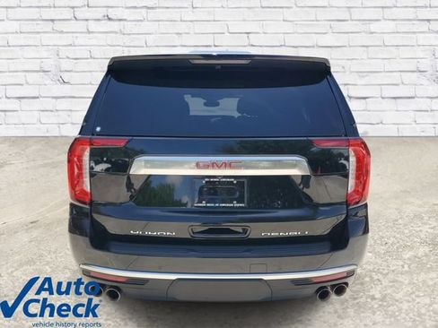 Used 2023 GMC Yukon XL Denali AWD/4WD image 3