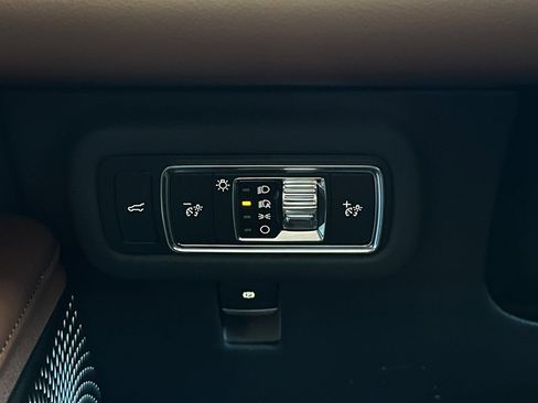 New 2026 Lincoln Nautilus Reserve AWD/4WD image 27