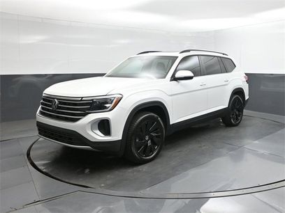 New 2026 Volkswagen Atlas SE