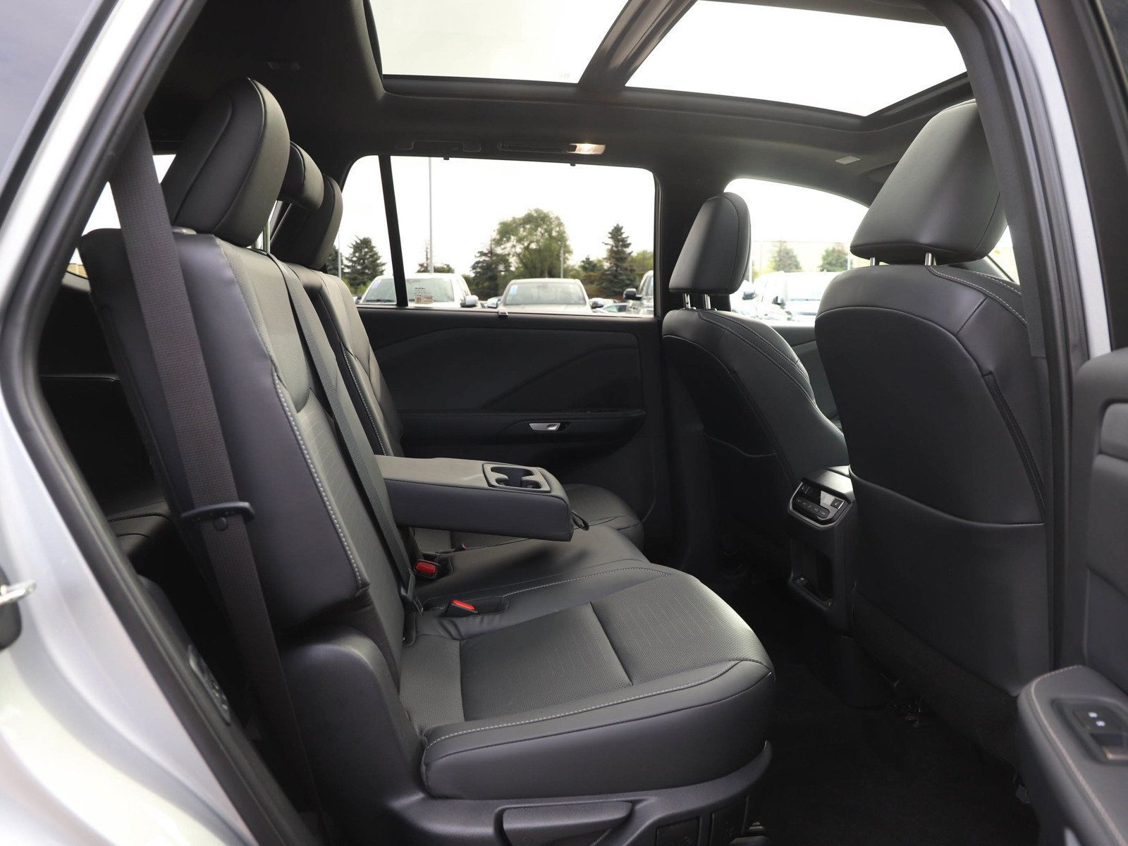 Used 2025 Lexus TX 350 AWD image 12