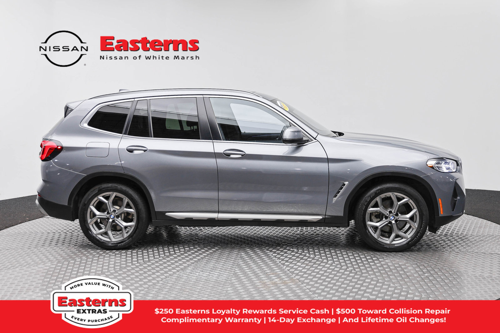 Used 2024 BMW X3 xDrive30i w/ Convenience Package AWD/4WD image 4