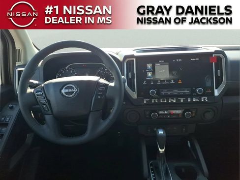 New 2026 Nissan Frontier SV w/ SV Convenience Package RWD image 10