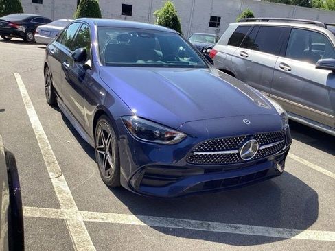 Used 2024 Mercedes-Benz C 300 4MATIC Sedan image 2