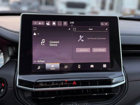 Used 2022 Jeep Compass Trailhawk w/ Trailhawk Convenience Group image 15