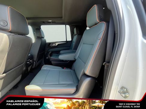 New 2026 GMC Yukon XL AT4 AWD/4WD image 2
