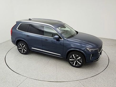 New 2026 Volvo XC90 B5 Core image 15