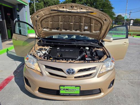 Used 2011 Toyota Corolla LE FWD image 50