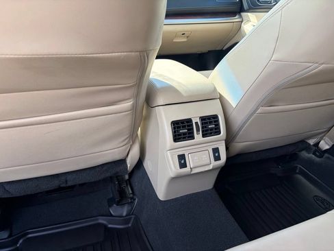 Used 2019 Subaru Outback 2.5i Limited w/ Popular Package #2 AWD/4WD image 27