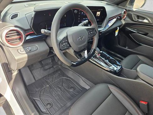 New 2026 Chevrolet Trax RS w/ Sunroof Package image 3