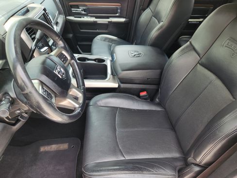Used 2018 RAM 2500 Laramie w/ Off Road Package AWD/4WD image 15