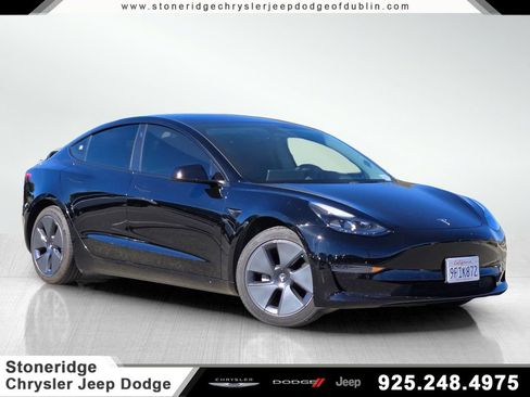 Used 2021 Tesla Model Y Long Range image 1