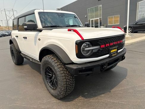 Used 2024 Ford Bronco Wildtrak AWD/4WD image 2