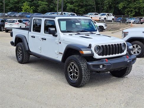 Used 2024 Jeep Gladiator Rubicon w/ Safety Group image 7