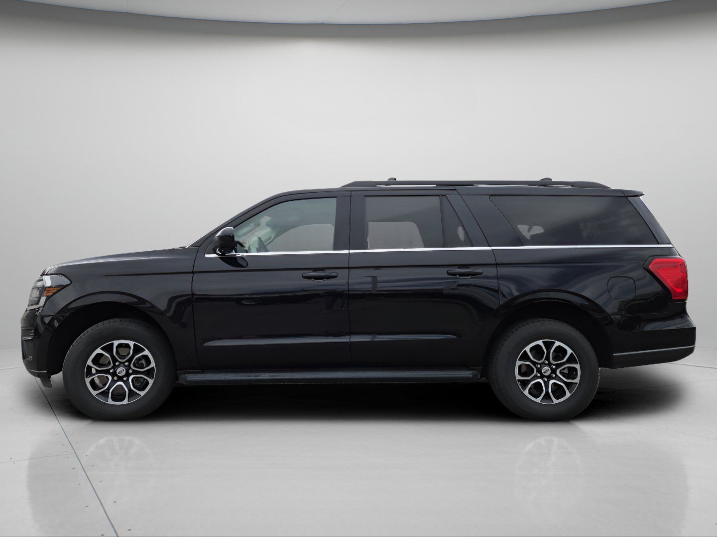 Certified 2024 Ford Expedition Max XLT AWD/4WD image 17