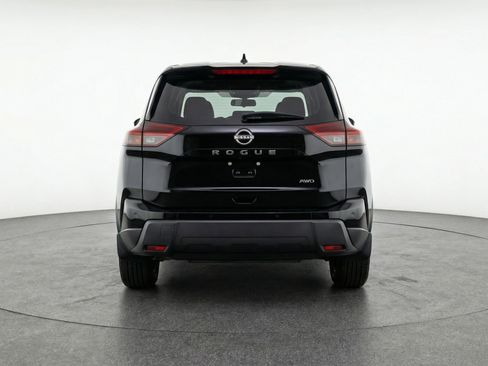 Used 2025 Nissan Rogue SV FWD image 7