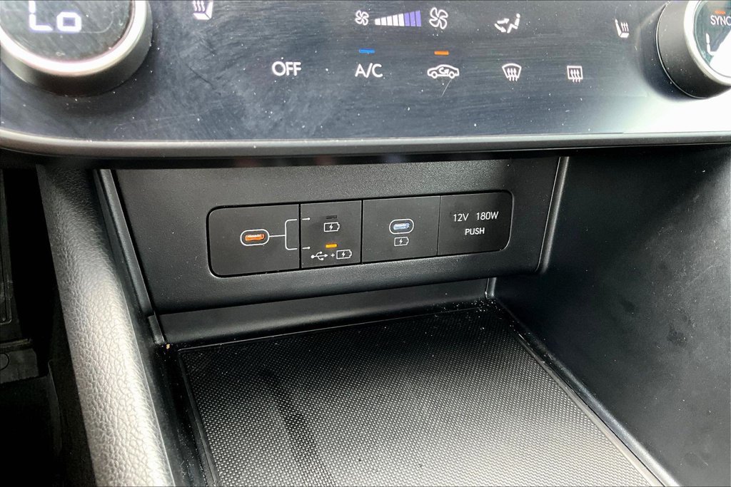 Used 2025 Hyundai Sonata SEL FWD image 17