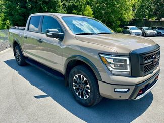 Used 2024 Nissan Titan PRO-4X w/ Pro-4x Convenience Package AWD/4WD video 3