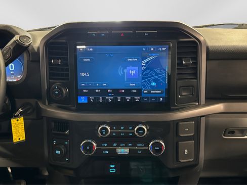 Used 2024 Ford F150 XLT image 29