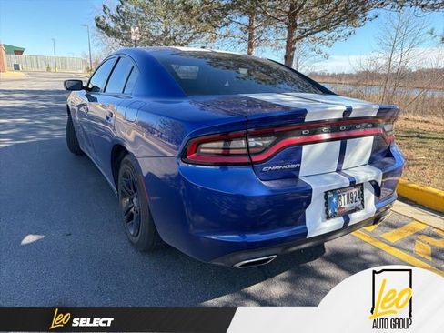 Used 2022 Dodge Charger SXT w/ Leather Interior Group image 14