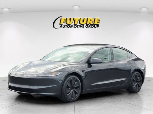 Used 2025 Tesla Model 3 RWD image 5
