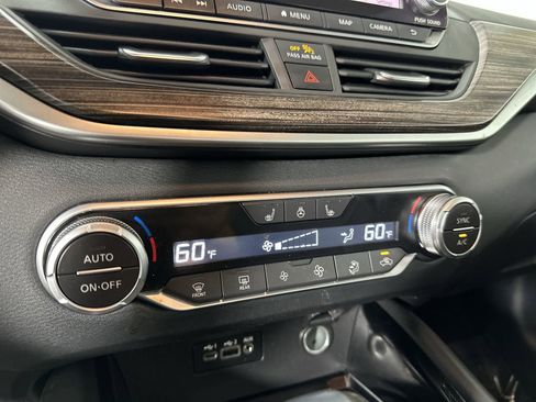 Used 2020 Nissan Altima 2.0 Platinum image 19