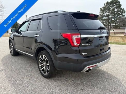 Used 2016 Ford Explorer Platinum AWD/4WD image 4