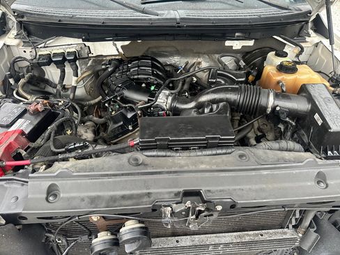 Used 2013 Ford F150 XLT w/ Trailer Tow Pkg image 19