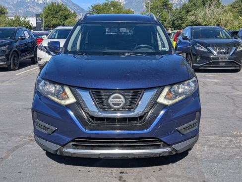 Used 2018 Nissan Rogue SV AWD/4WD image 11