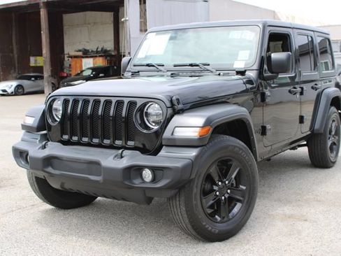 Used 2022 Jeep Wrangler Unlimited Sport AWD/4WD image 9