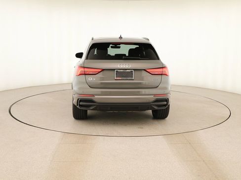 Certified 2025 Audi Q3 2.0T Premium w/ Convenience Package image 5