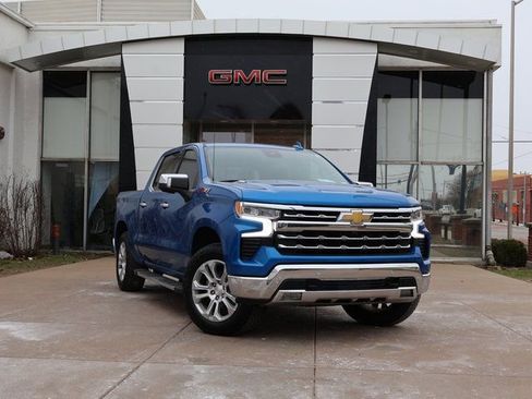 Used 2022 Chevrolet Silverado 1500 LTZ w/ LTZ Premium Package AWD/4WD image 1