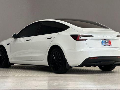 Used 2026 Tesla Model 3 RWD image 3
