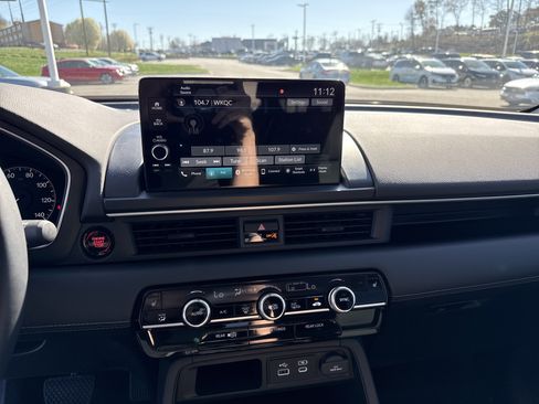 Certified 2025 Honda Pilot EX-L image 23