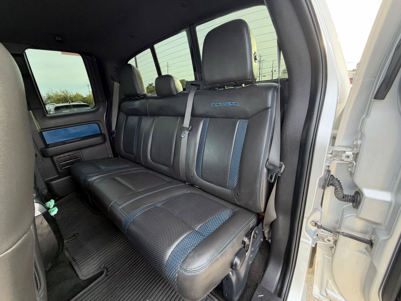 Used 2013 Ford F150 Raptor w/ Luxury Equipment Group AWD/4WD image 13