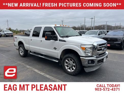Used 2014 Ford F250 Lariat w/ Lariat Interior Package image 1