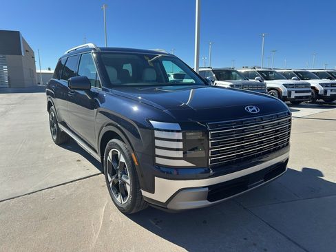 New 2026 Hyundai Palisade Limited image 2