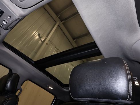 Used 2018 Ford F350 Lariat w/ Lariat Ultimate Package image 40