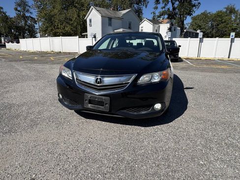 Used 2014 Acura ILX w/ Premium Package image 2