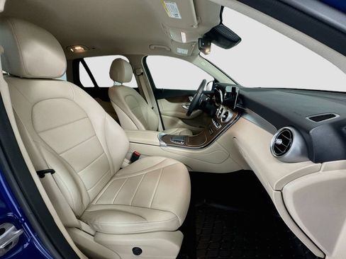 Used 2022 Mercedes-Benz GLC 300 4MATIC image 27