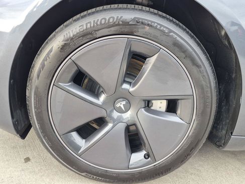 Used 2023 Tesla Model 3 Standard Range RWD image 15