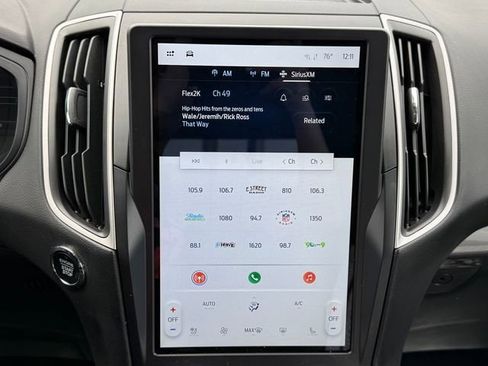 Certified 2023 Ford Edge SEL w/ Convenience Package image 10