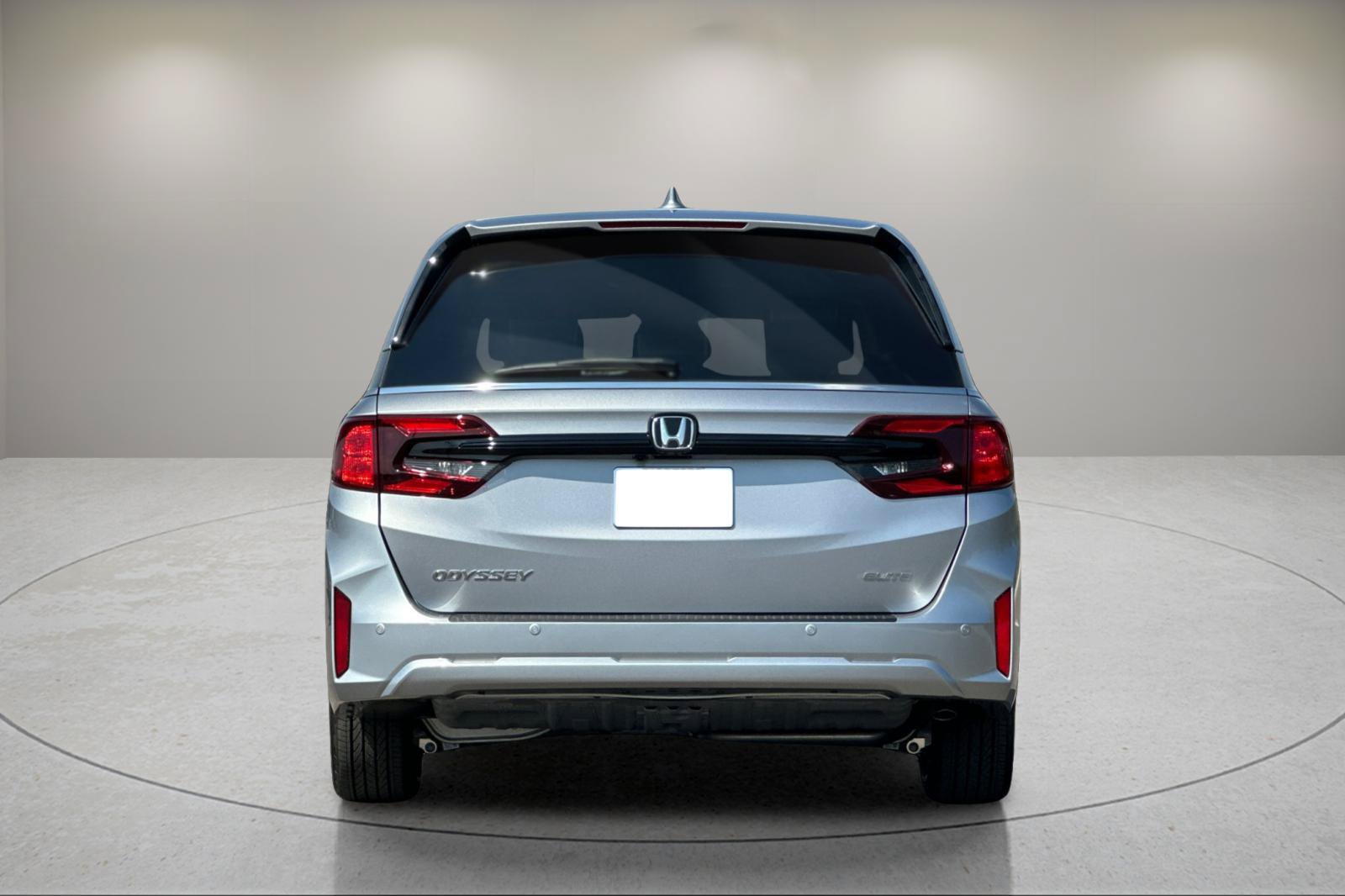 Certified 2026 Honda Odyssey Elite image 4