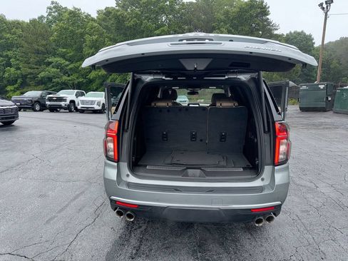 Used 2024 Chevrolet Tahoe Premier RWD image 35