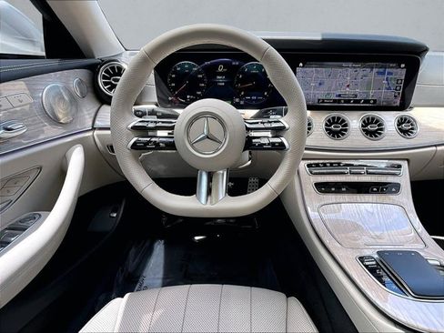 Used 2023 Mercedes-Benz E 450 Coupe image 7