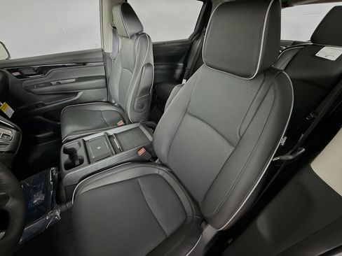 New 2026 Honda Odyssey Elite image 26