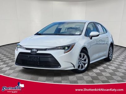 Used 2025 Toyota Corolla LE