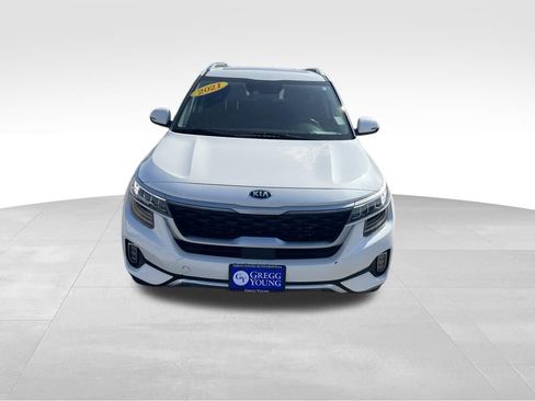Used 2021 Kia Seltos SX w/ SX Sunroof Package image 10