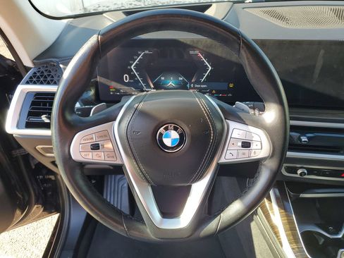 Used 2025 BMW X7 xDrive40i w/ Premium Package AWD/4WD image 20
